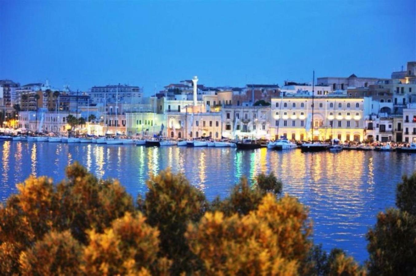 Ferienwohnung Un Posto Al Sole Brindisi Exterior foto